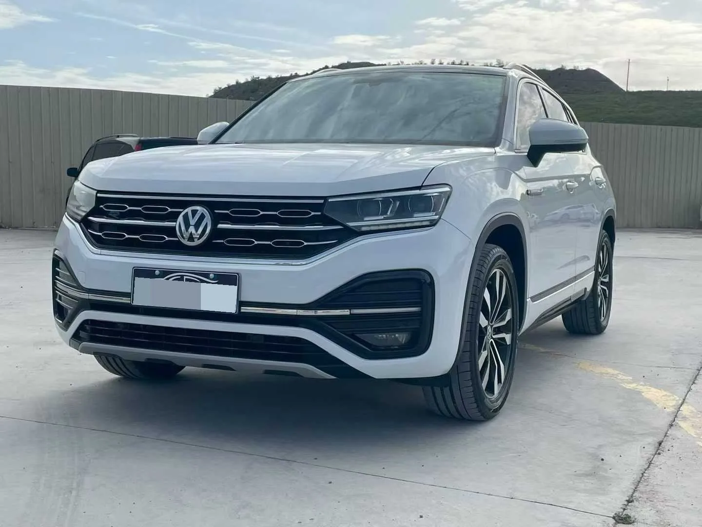 Tiguan 2020 380TSI AWD Luxury Smart Connect Edition Pro