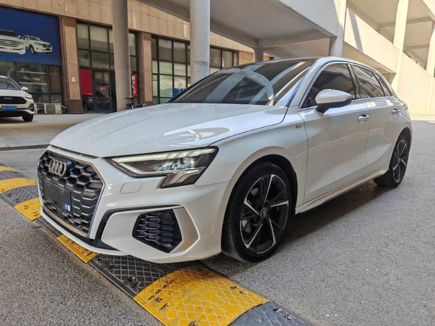 Audi A3 2022 Sportback 35 TFSI Fashion Sport