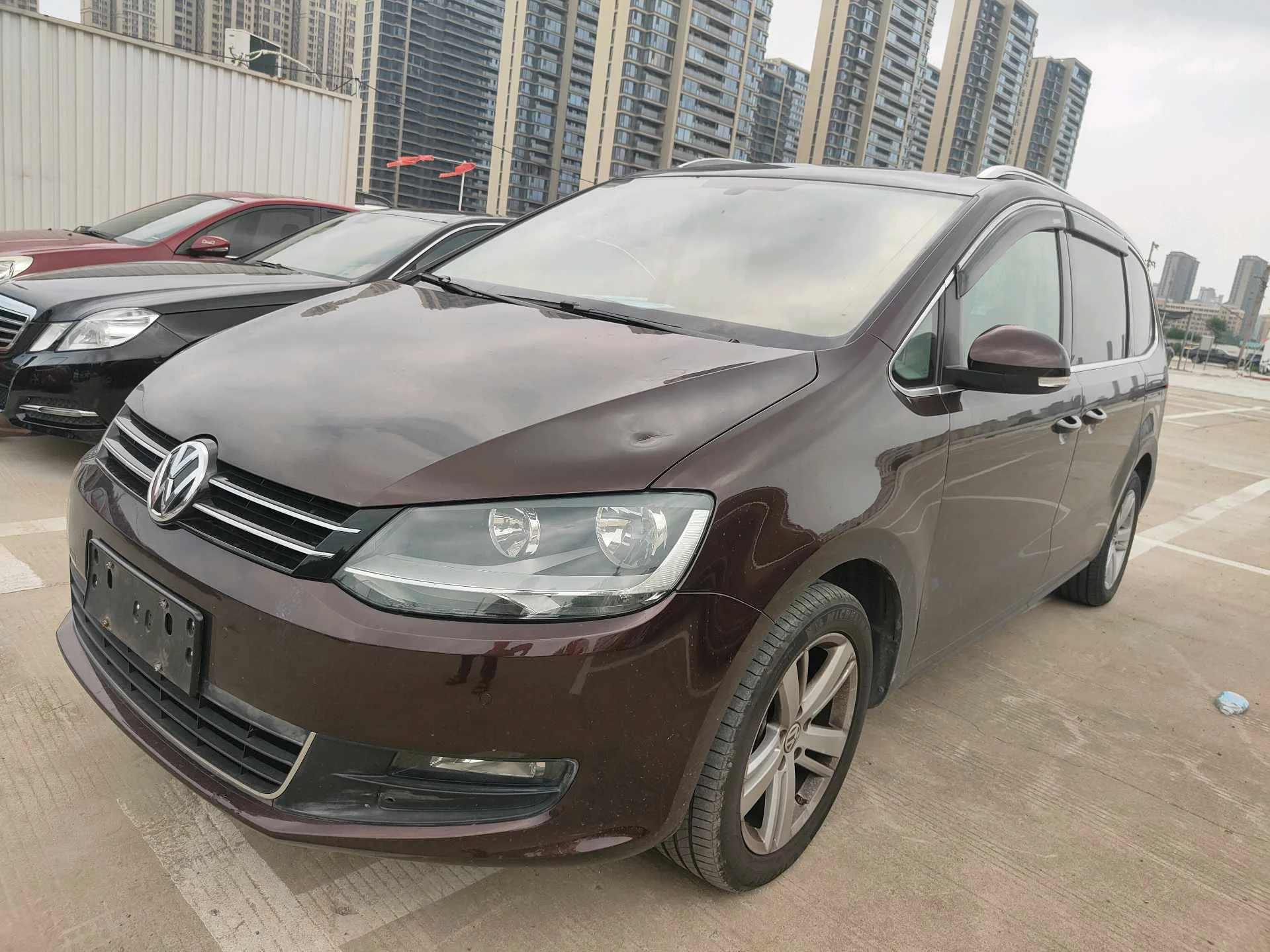 Volkswagen Sharan (Imported) 2018 Model Year Sharan 2.0TSI 380TSI Enjoy Edition Comfort Trim 6-Seater Automatic Transmission