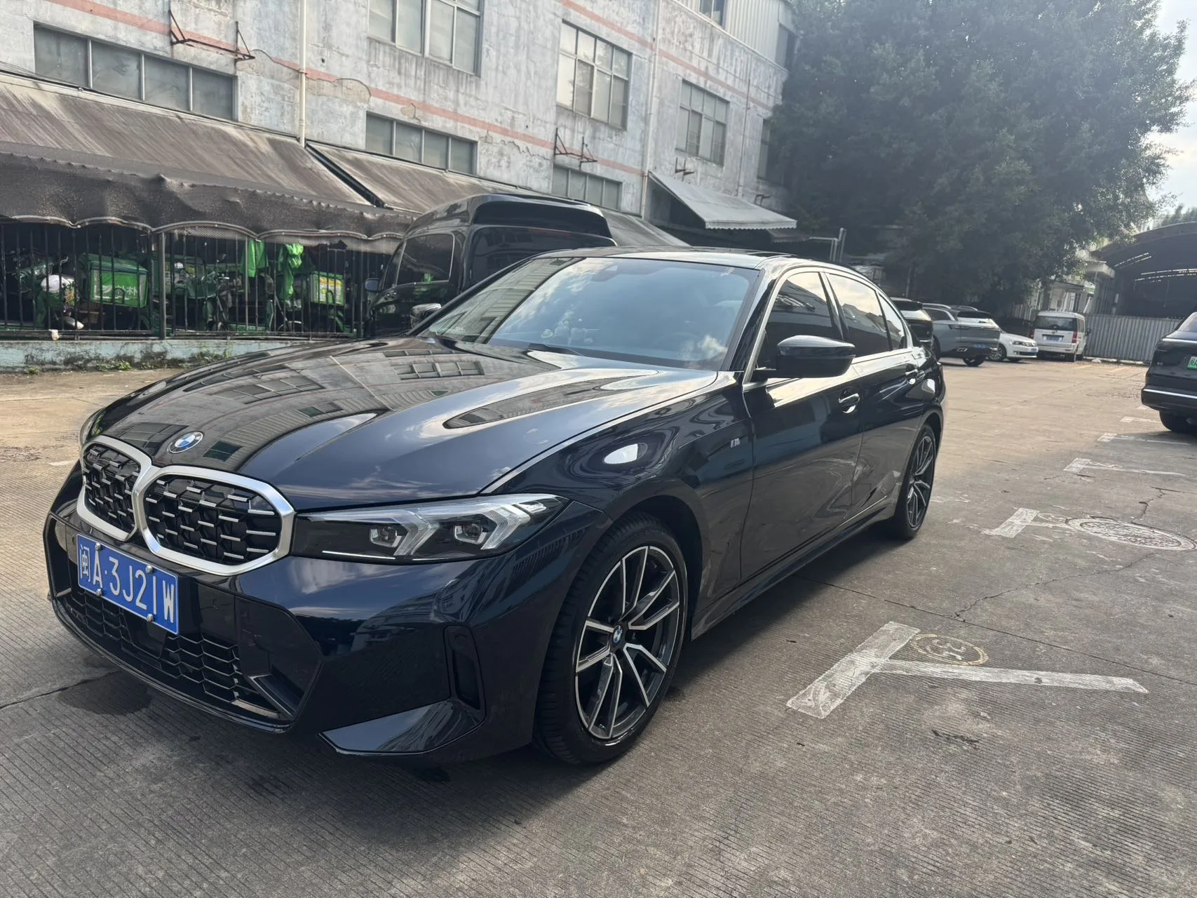 2025 BMW 3 Series 325Li 2.0T M Sport Package Automatic
