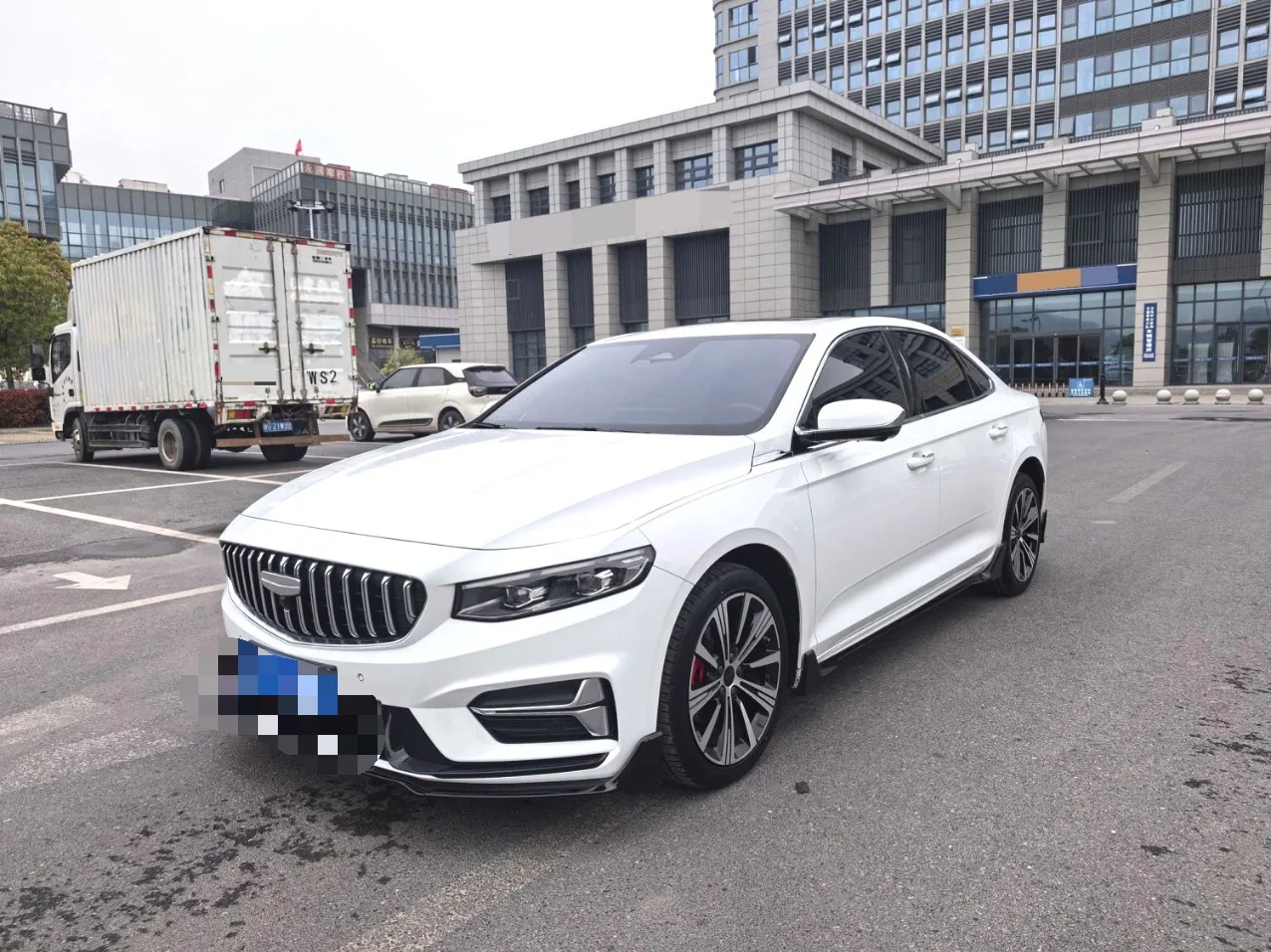 Geely 2025 Xingrui 1.5TD Oriental Yao Kunlun Edition Automatic