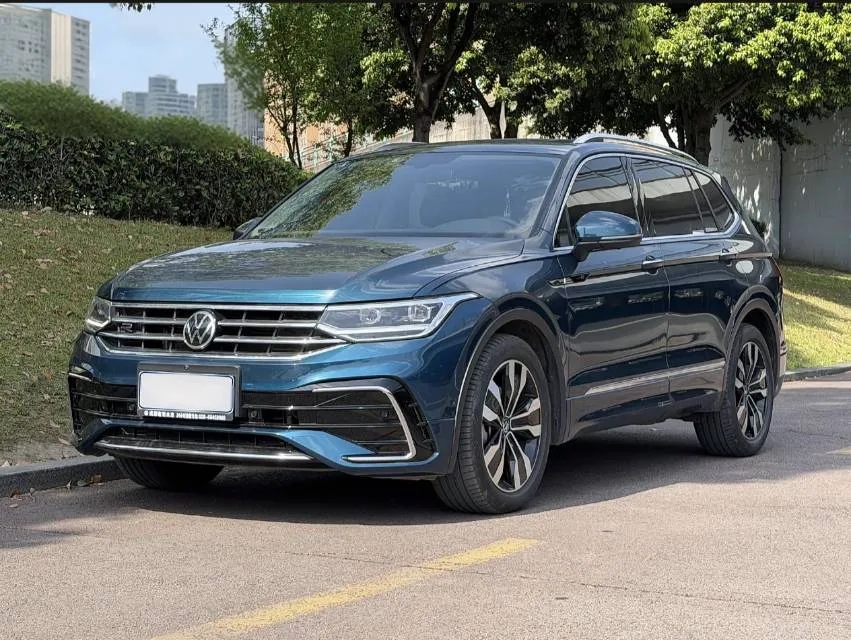 Tiguan L 2022 330TSI Automatic 2WD R-Line Premium Edition