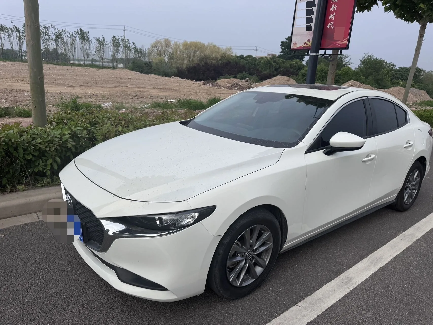 Mazda3 Axela 2021 1.5L Automatic Premium Edition