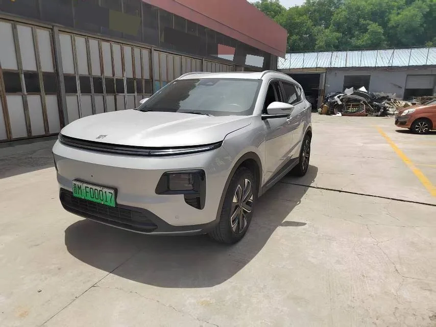 Jetour 2024 Mountain & Sea L7 1.5T 120km MAX 7-seater Automatic