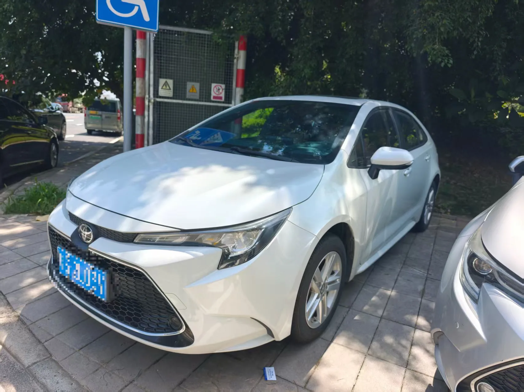 Levin 2021 185T CVT Luxury Edition