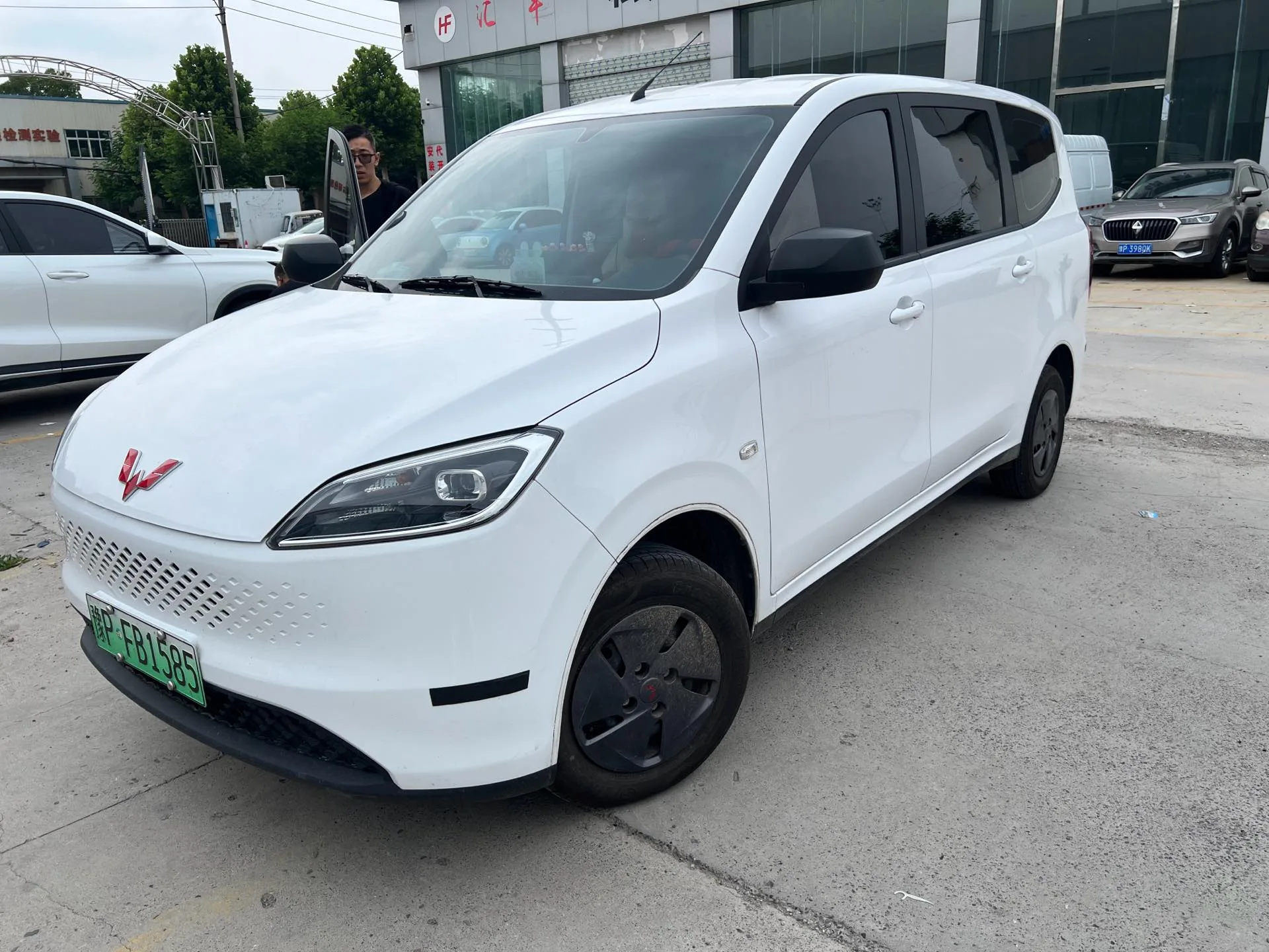 Wuling 2025 Hongguang 50KM Comfort Edition, Automatic Transmission