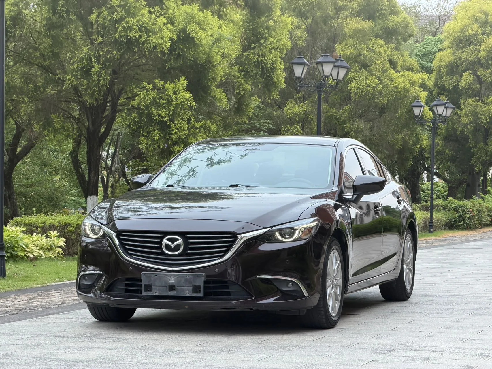 Mazda6 Atenza 2017 2.0L Blue Sky Luxury Edition