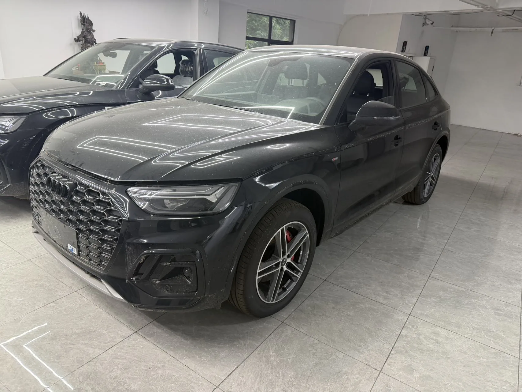 Audi 2025 Q5L 2.0TFSI 40TFSI Luxury Dynamic Automatic