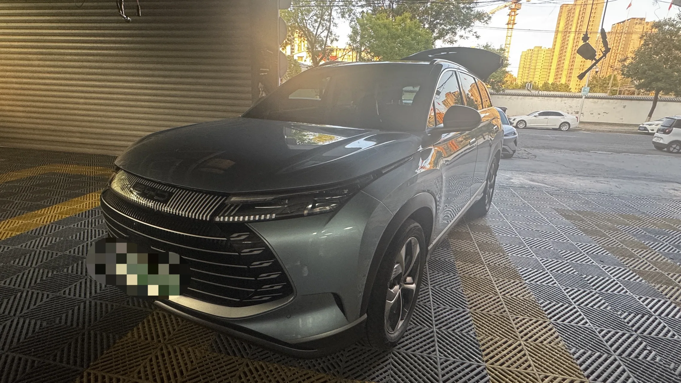 BYD 2023 Frigate 07 DM-i 1.5T CVT Flagship Automatic