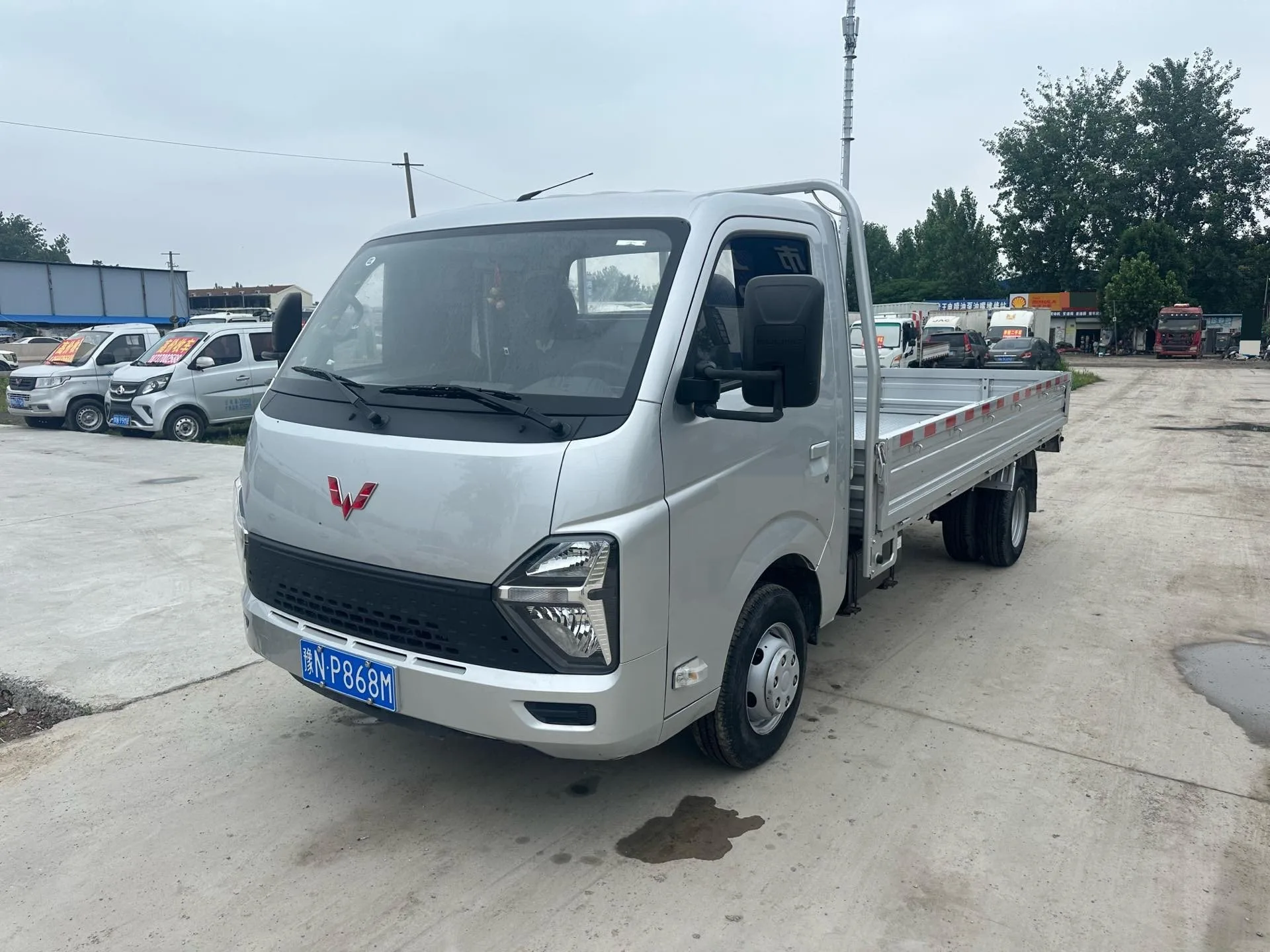 Wuling 2023 Longka 2.0 Comfort Manual Transmission