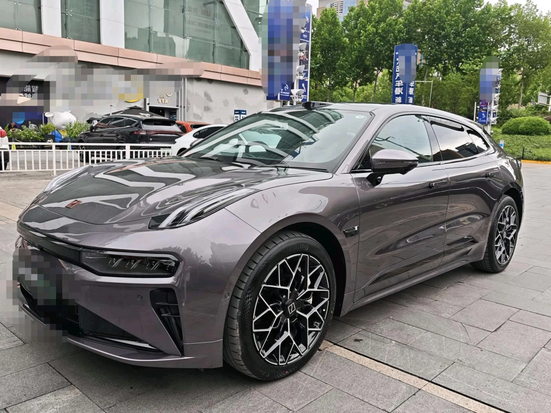 Zeekr 2026 Model Year Zeekr 001 95kWh AWD Max Edition Automatic Transmission