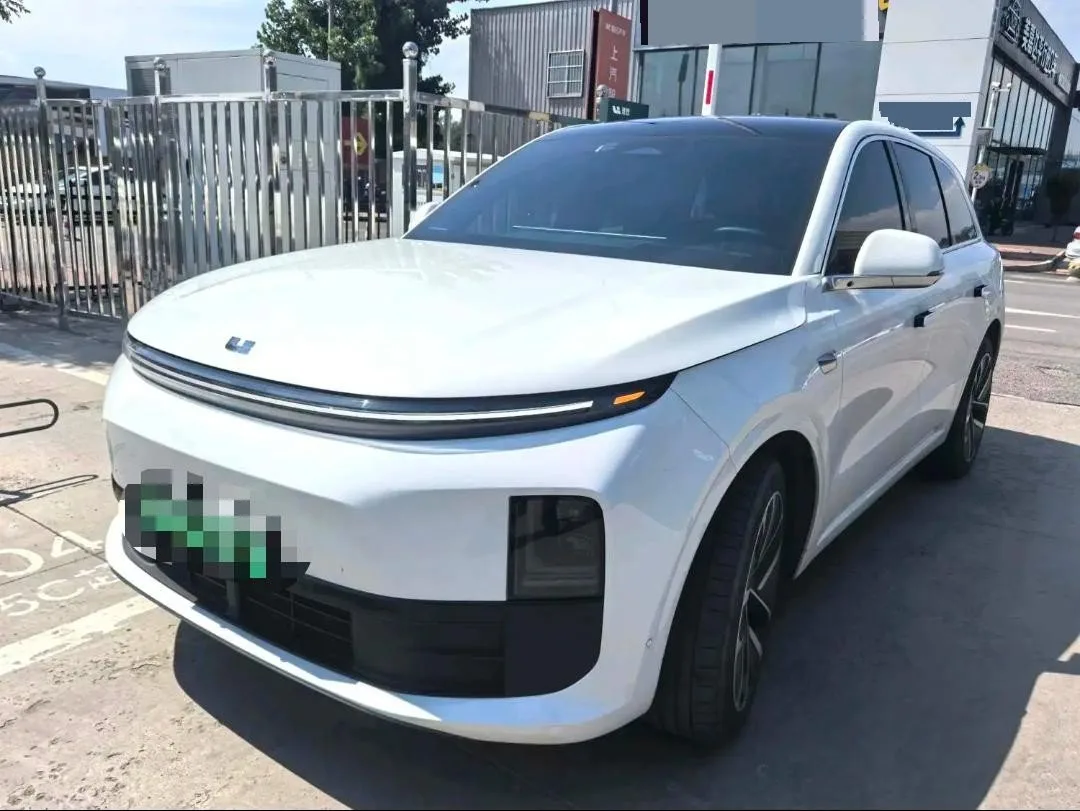 Li Auto L6 2024 Pro