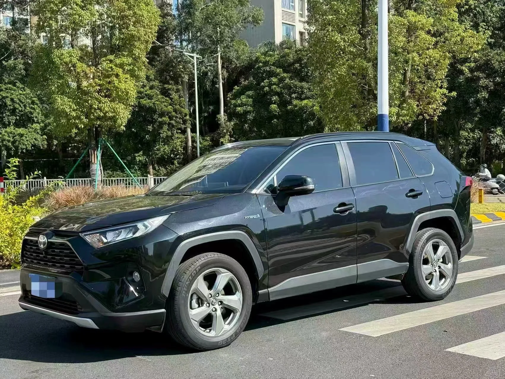 Toyota 2024 RAV4 2.0 CVT 2WD Fashion Plus Edition Automatic