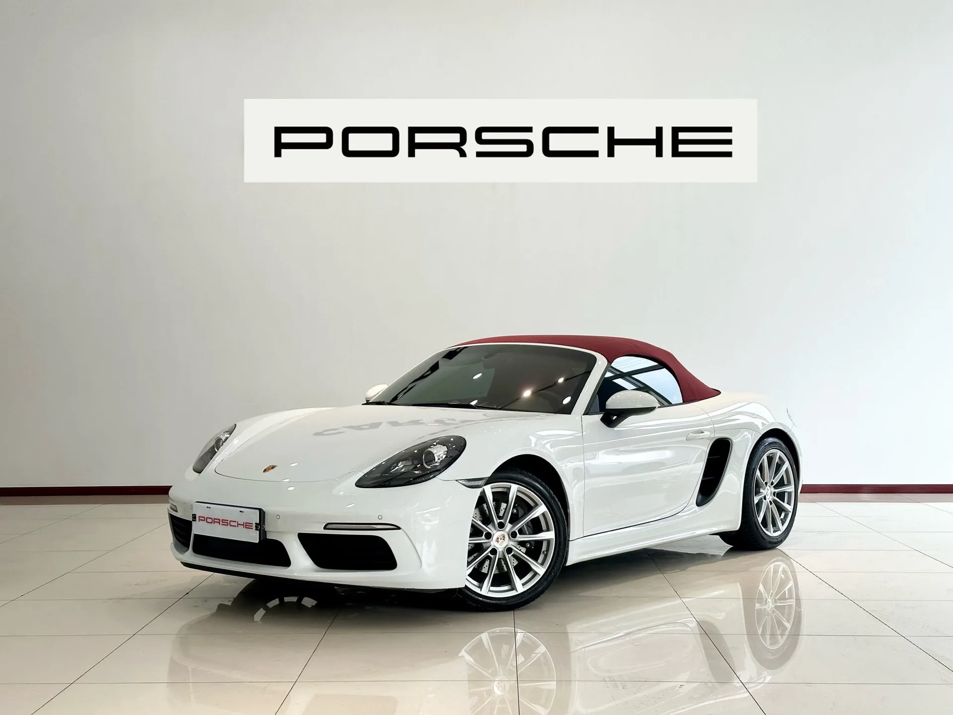 2022 Porsche 718 Boxster 2.0T