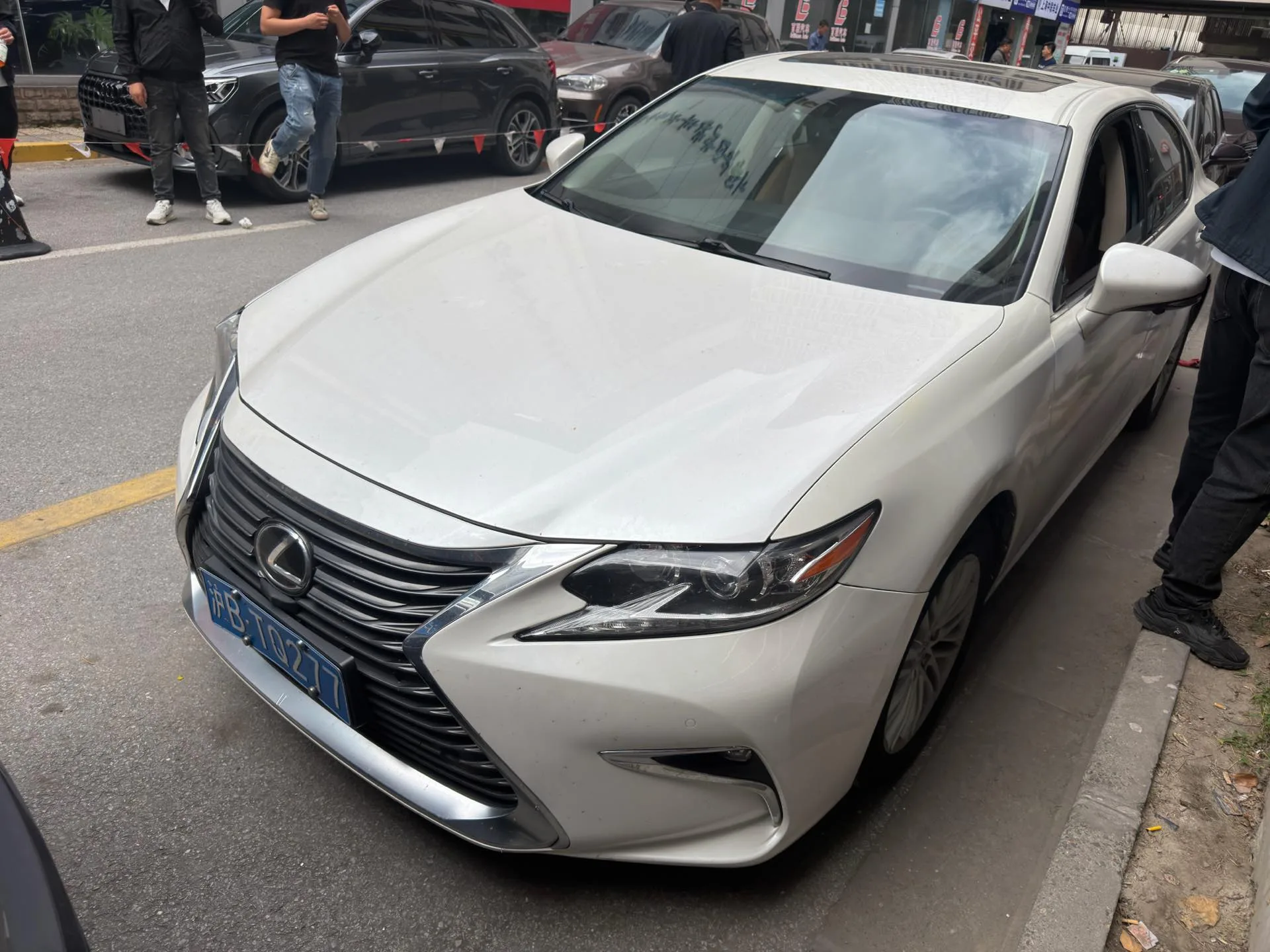 Lexus ES 2015 200 Elite Edition