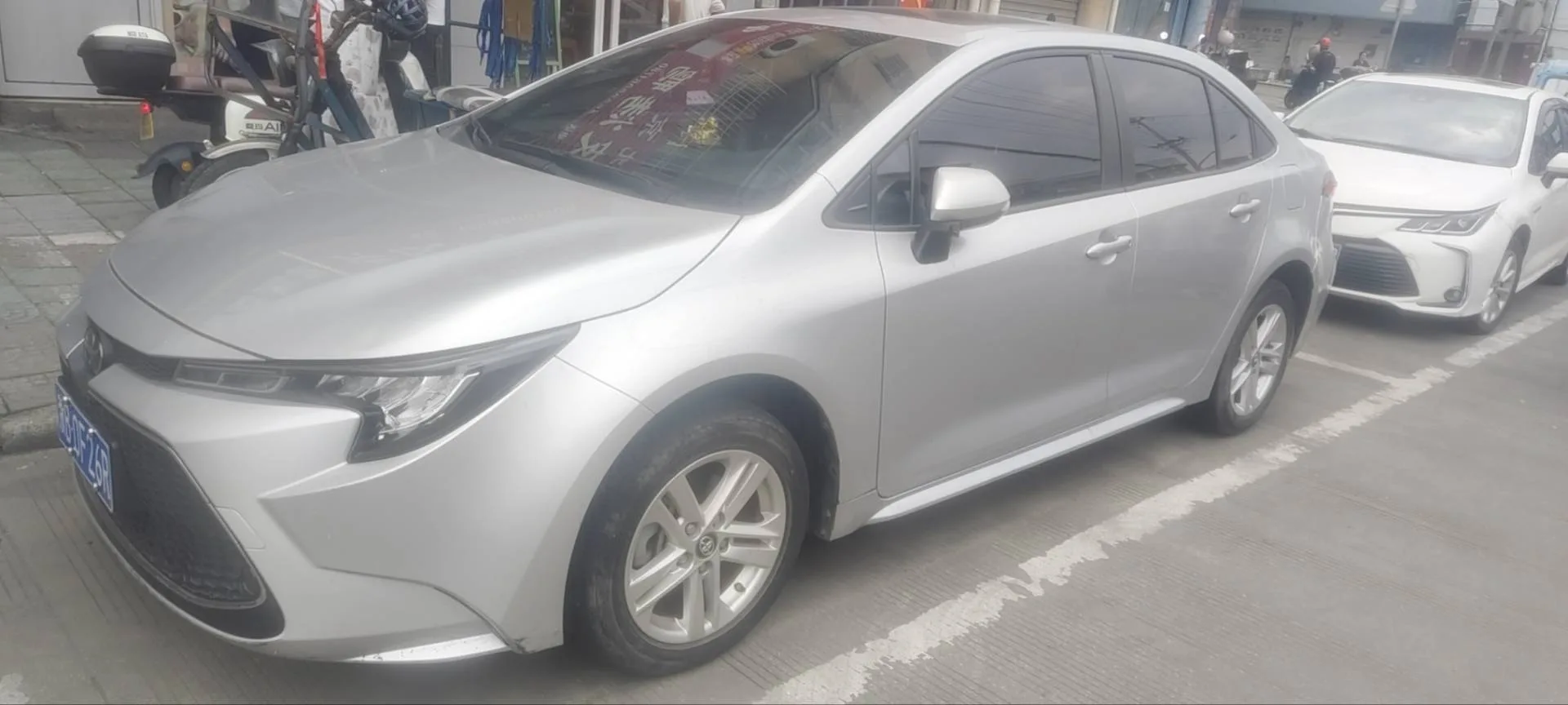 Levin 2022 185T CVT Luxury Edition