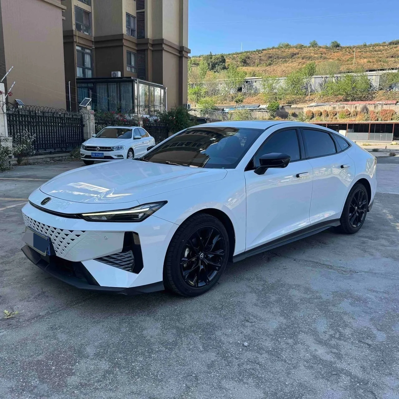 Changan 2024 UNI-V 1.5T Premium Automatic