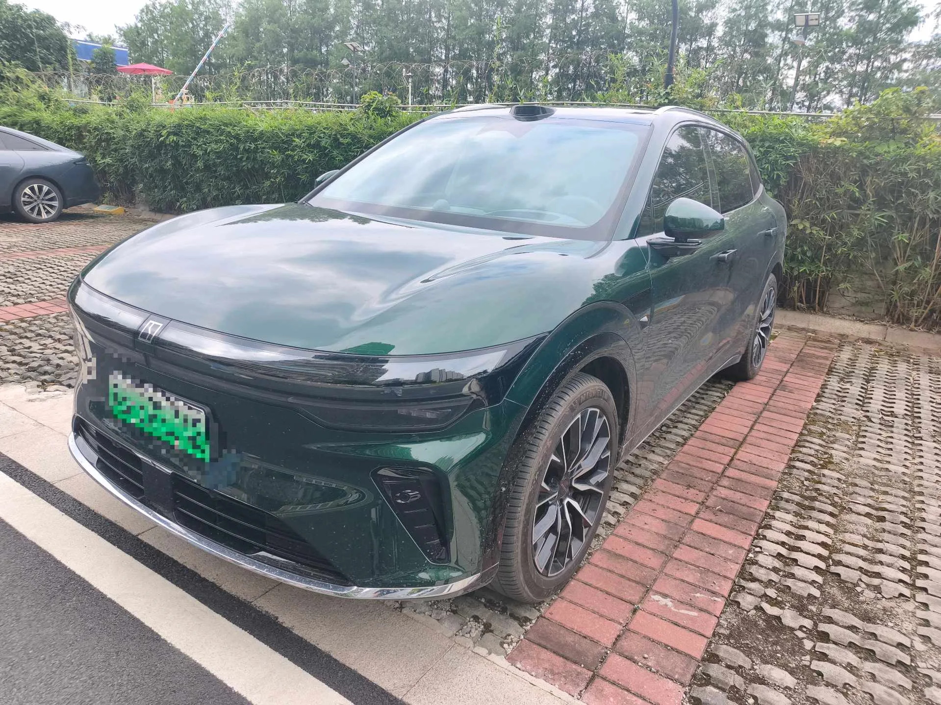 Zeekr 2026 Model Year Zeekr 7X 103kWh AWD Ultra Edition, Automatic Transmission