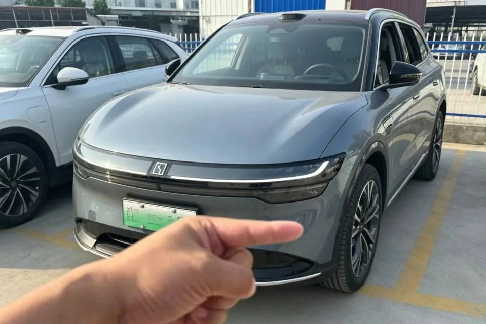 JiKrypton 2025 Model JiKrypton 7X 75kWh Rear-Wheel Drive Intelligent Driving Edition Automatic