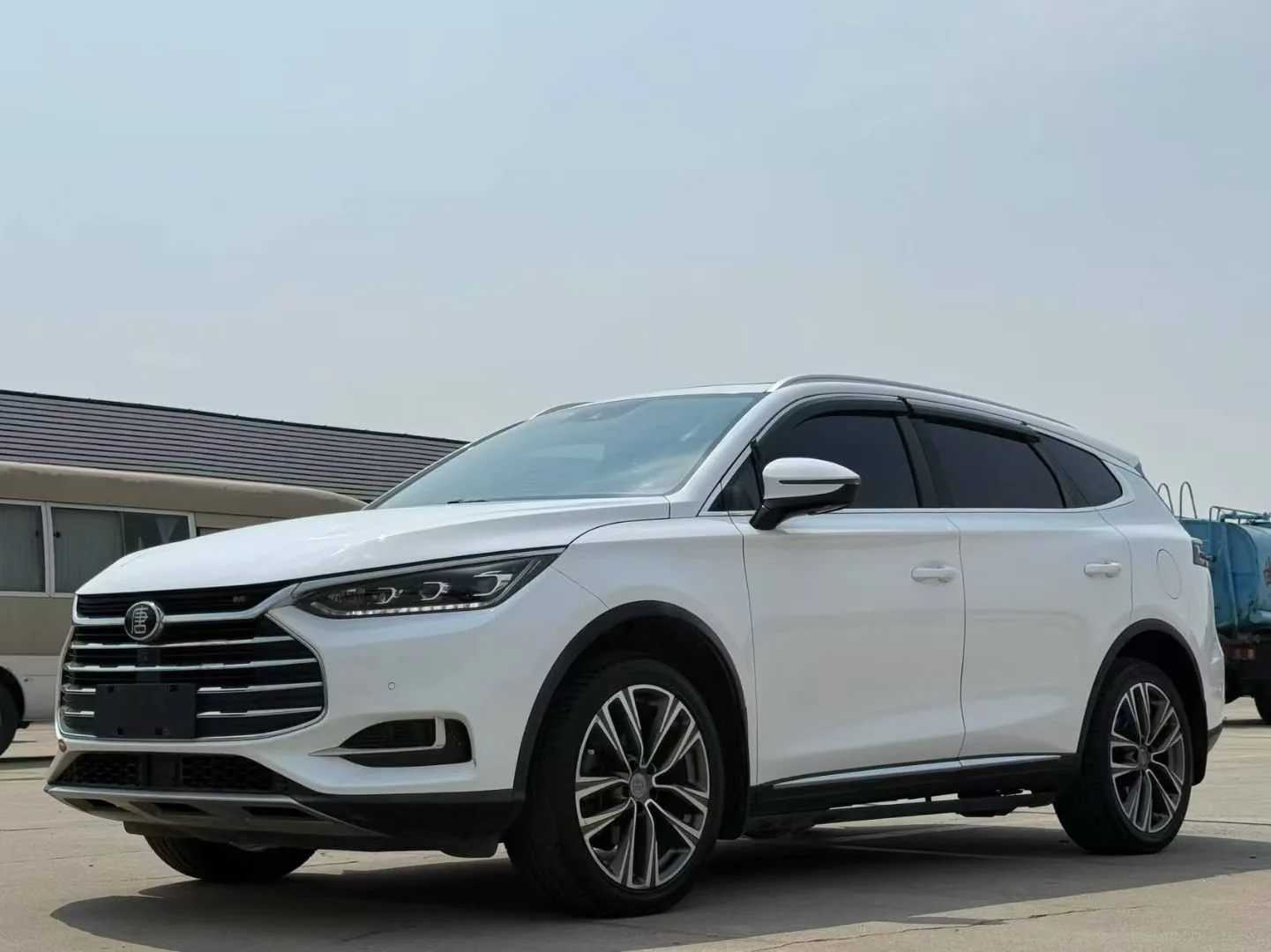 Tang 2019 2.0T Automatic Intelligent Connected Premium 5-seater National VI Emission Standard