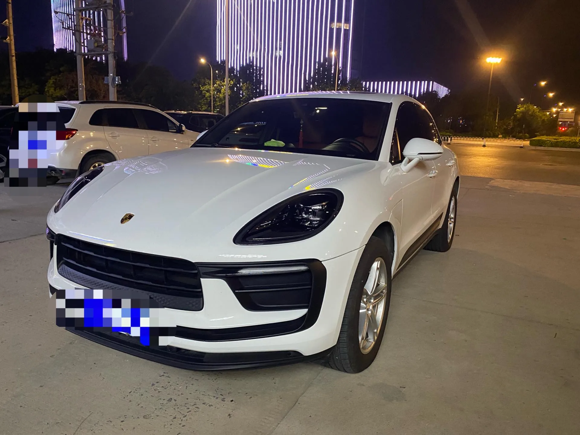 2023 Macan 2.0T