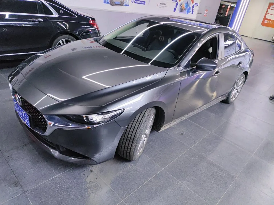 Mazda3 Axela 2020 2.0L Automatic Premium Edition