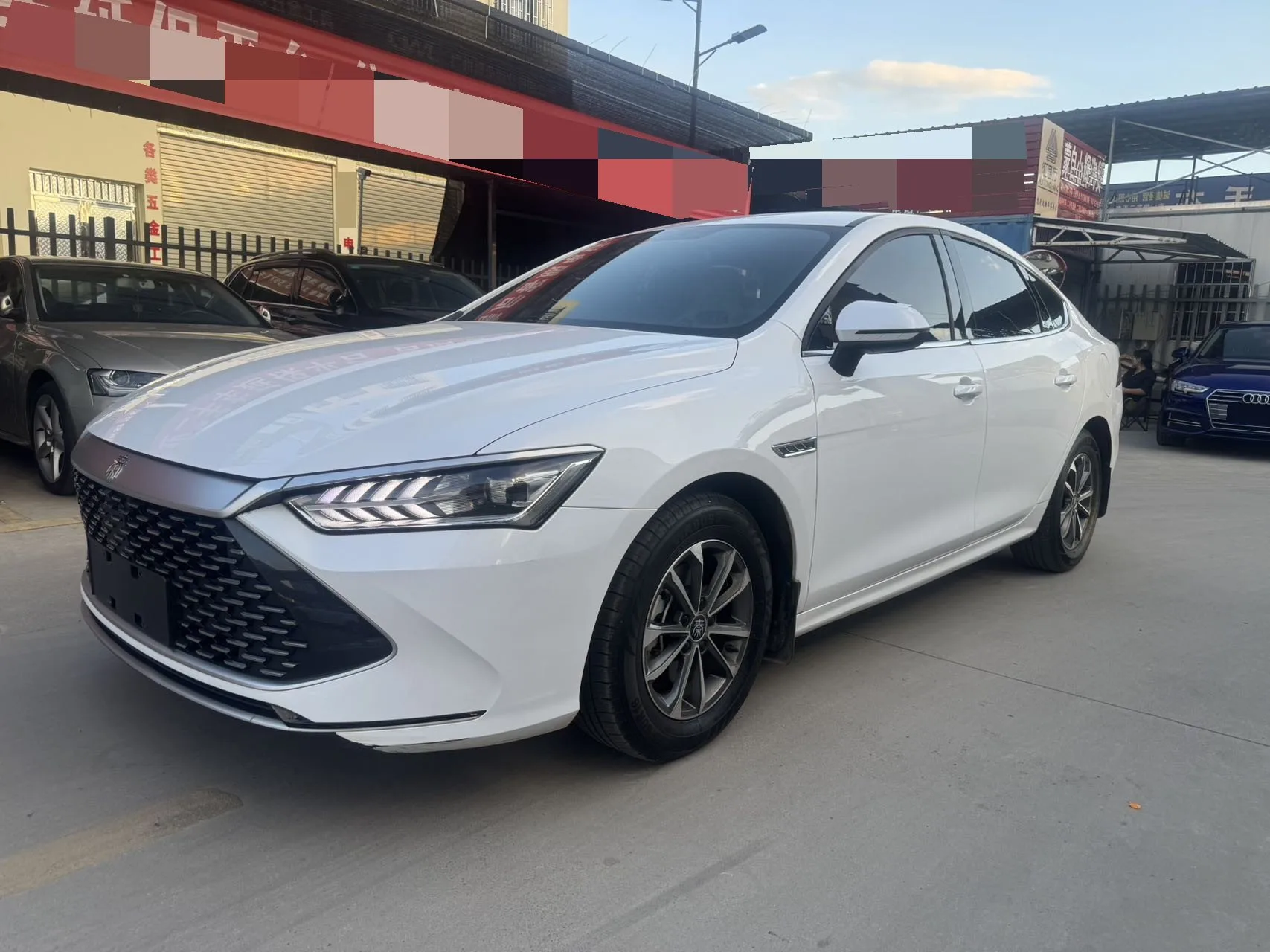 Qin PLUS 2021 DM-i 55KM Premium Edition