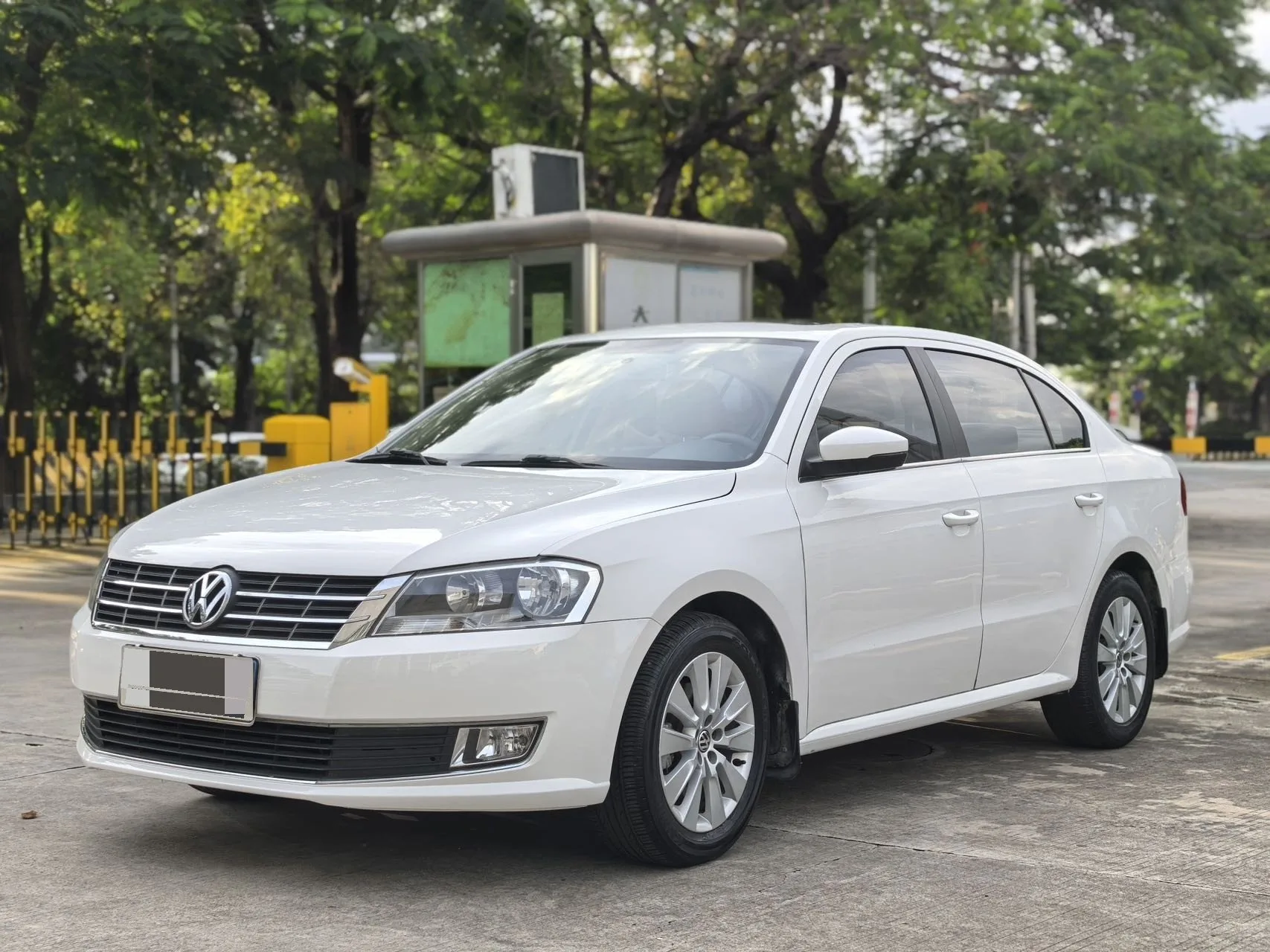 2013 Skoda Rapid Facelift Classic 1.6L Automatic Comfort Edition