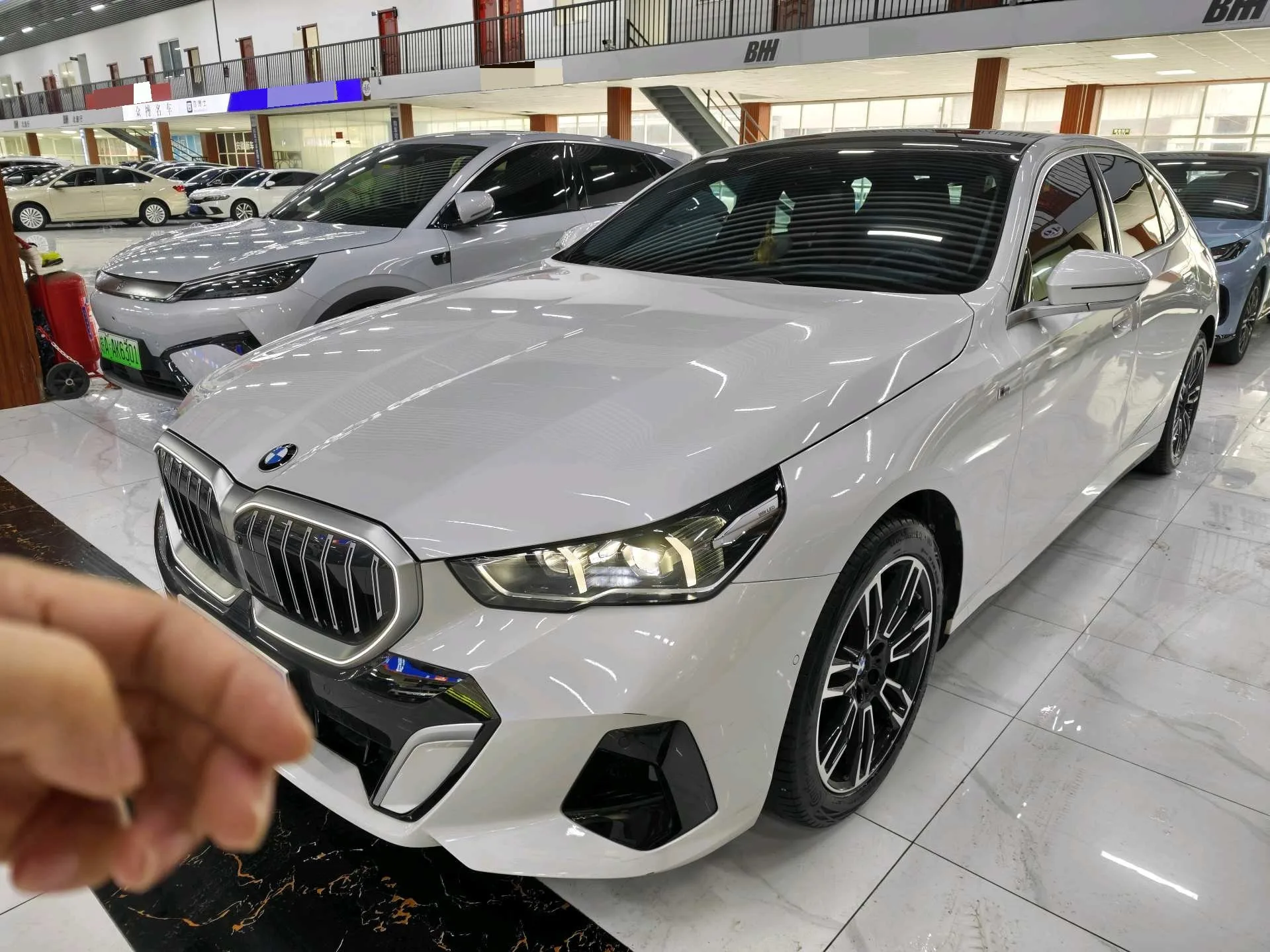 2024 BMW 5 Series 530Li 48V 2.0T Leading M Sport Package Automatic