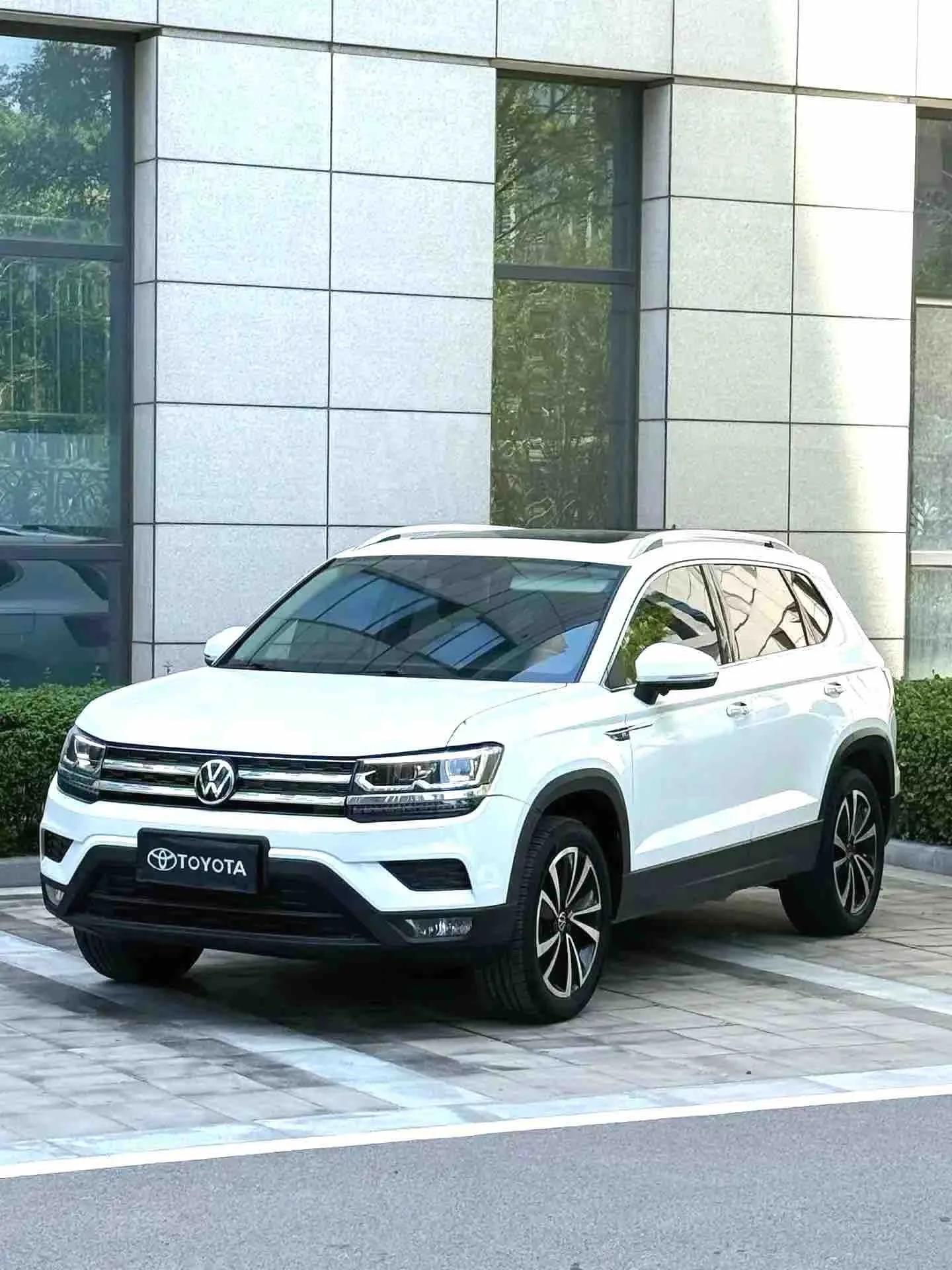 Tharu 2021 280TSI 2WD Luxury Edition PLUS