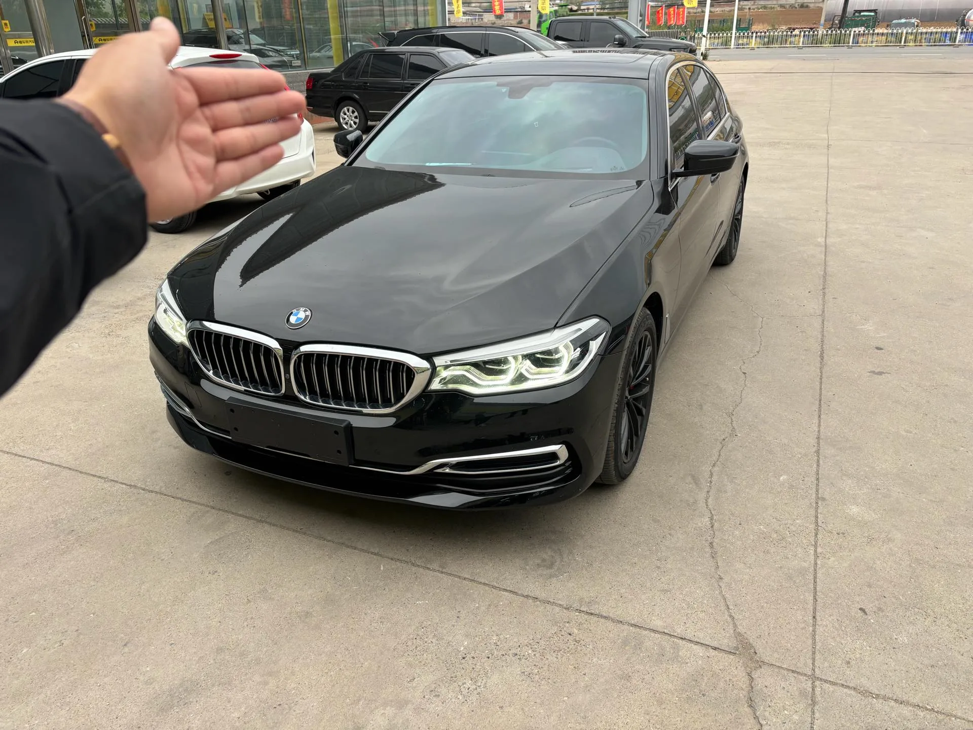BMW 5 Series 2020 530Li Luxury Package