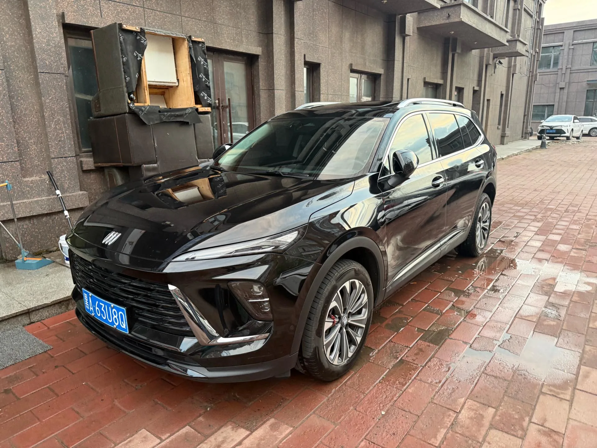 Buick 2024 Envision Plus 48V 2.0T 28T FWD Premium Edition, Automatic Transmission