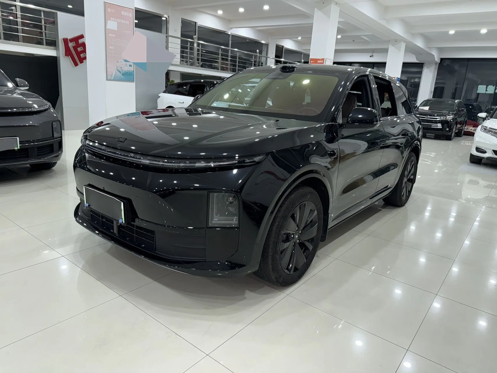 Li Auto 2025 L6 Pro Smart Renewal Edition Automatic