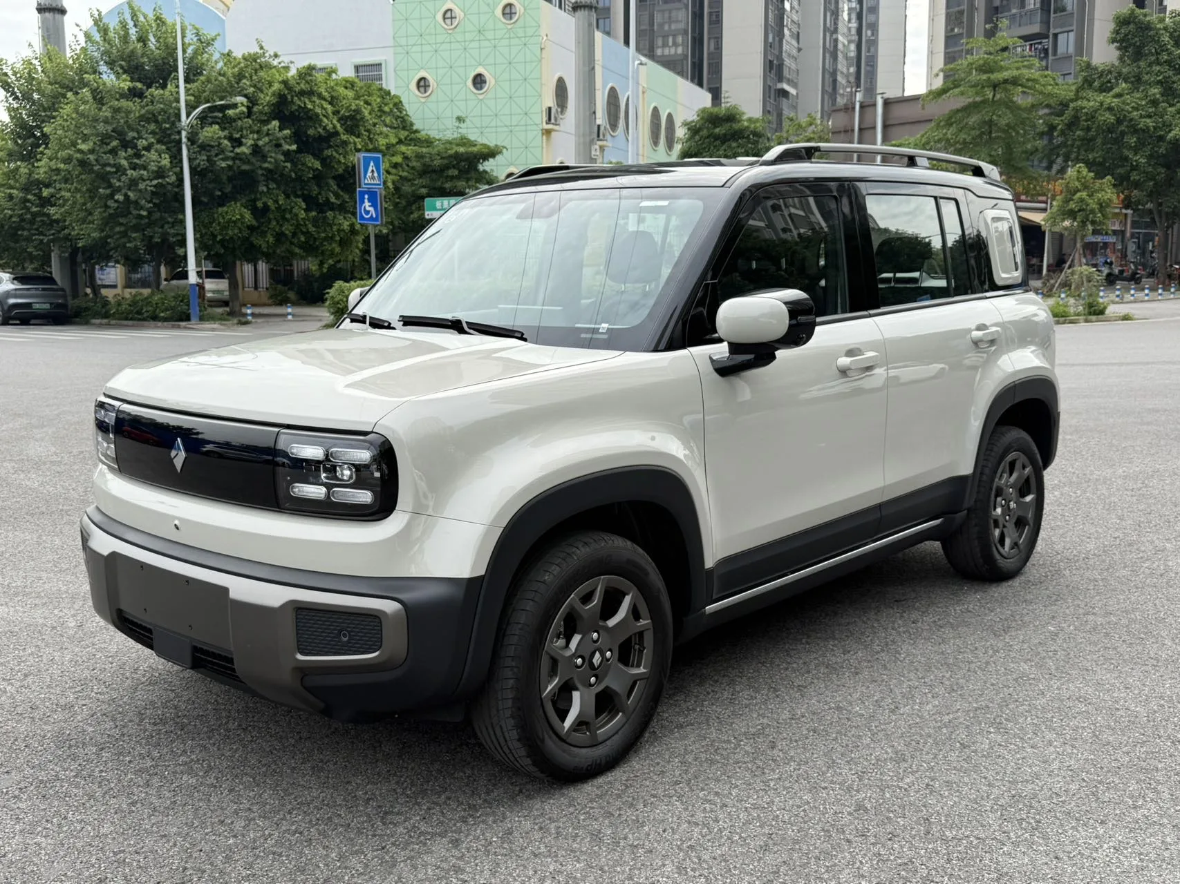 Baojun 2026 Yueye Plus 301km Flagship Edition Automatic
