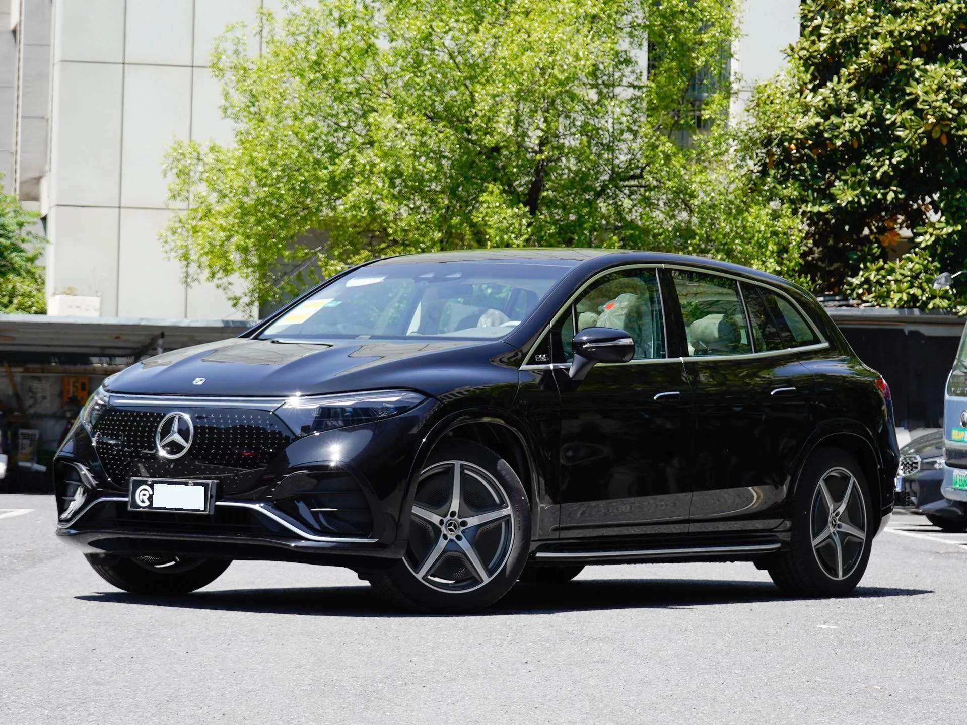 Mercedes-Benz EQS SUV (Imported) 2025 Model Year EQS SUV 500 4MATIC Automatic Transmission