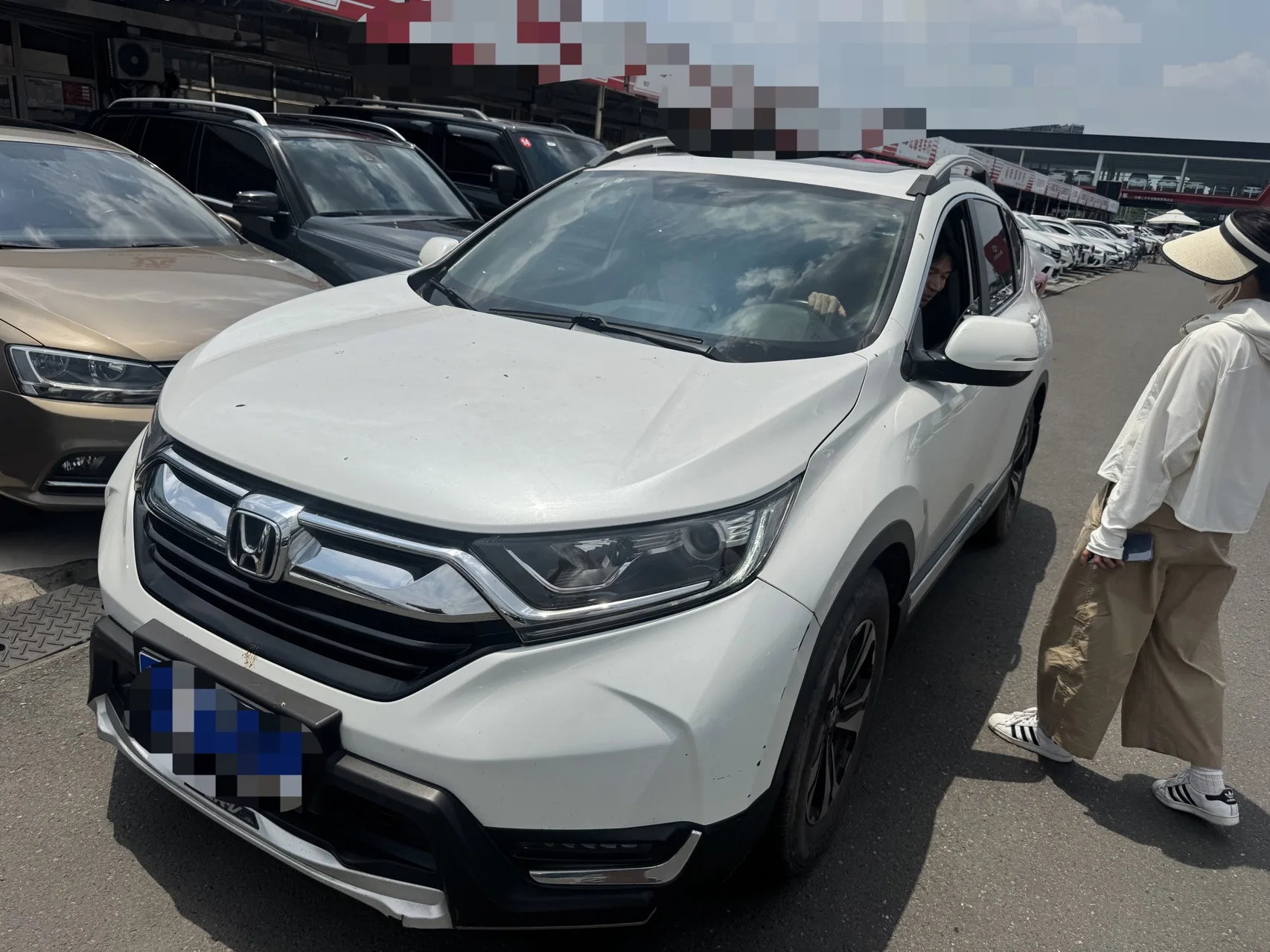 2017 Honda CR-V 240TURBO CVT Front-Wheel Drive Style Edition