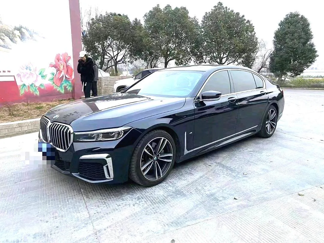 2019 BMW 7 Series 730Li M Sport Package