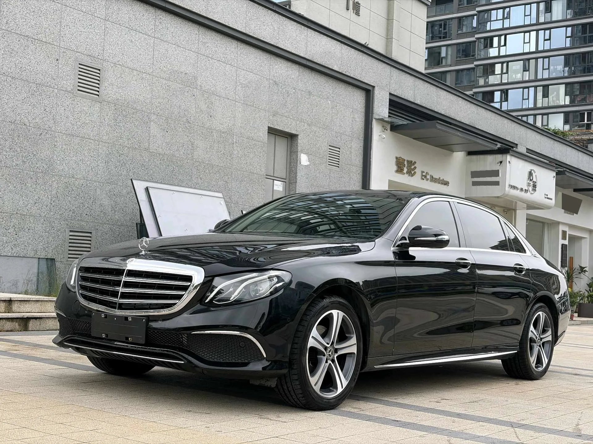 2016 Mercedes-Benz E-Class E 200 L