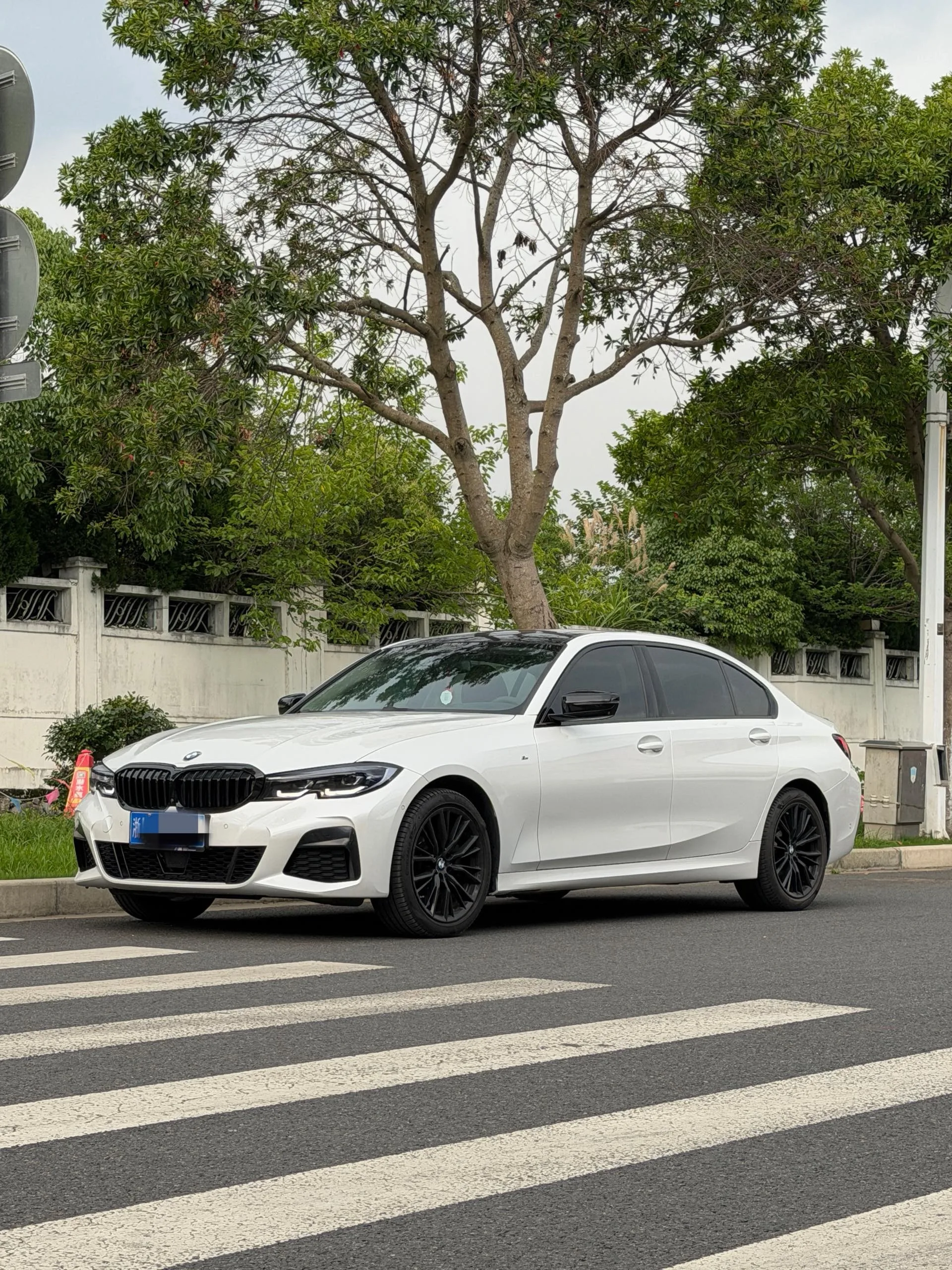 2021 BMW 3 Series 330Li xDrive M Sport Night Line