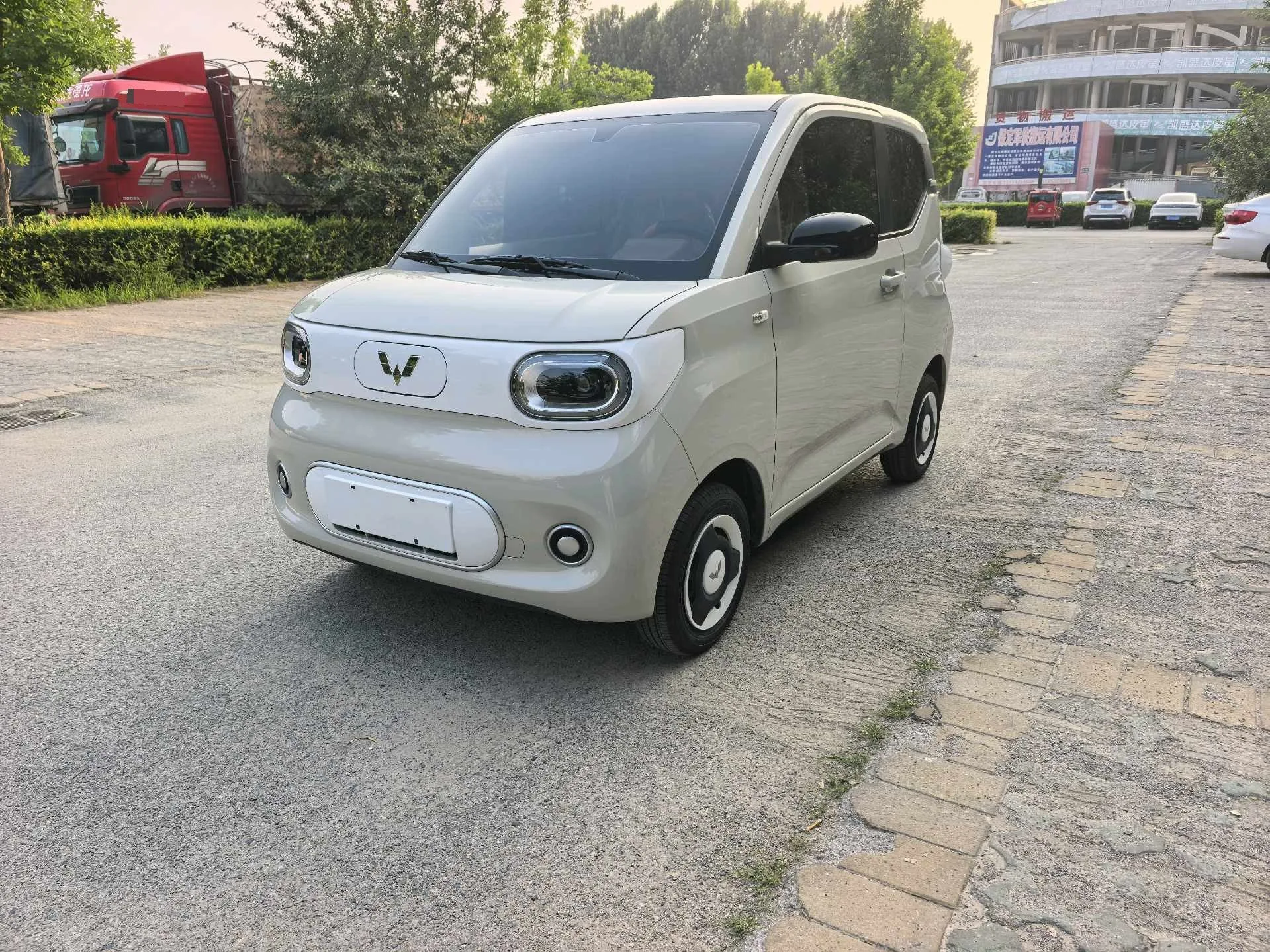 Wuling 2024 Hongguang MINI EV 215km Youth Edition Automatic