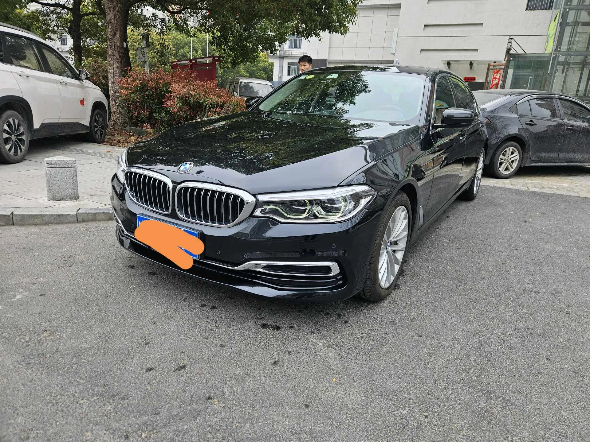 BMW 5 Series 2022 Facelift III 530Li Luxury Package