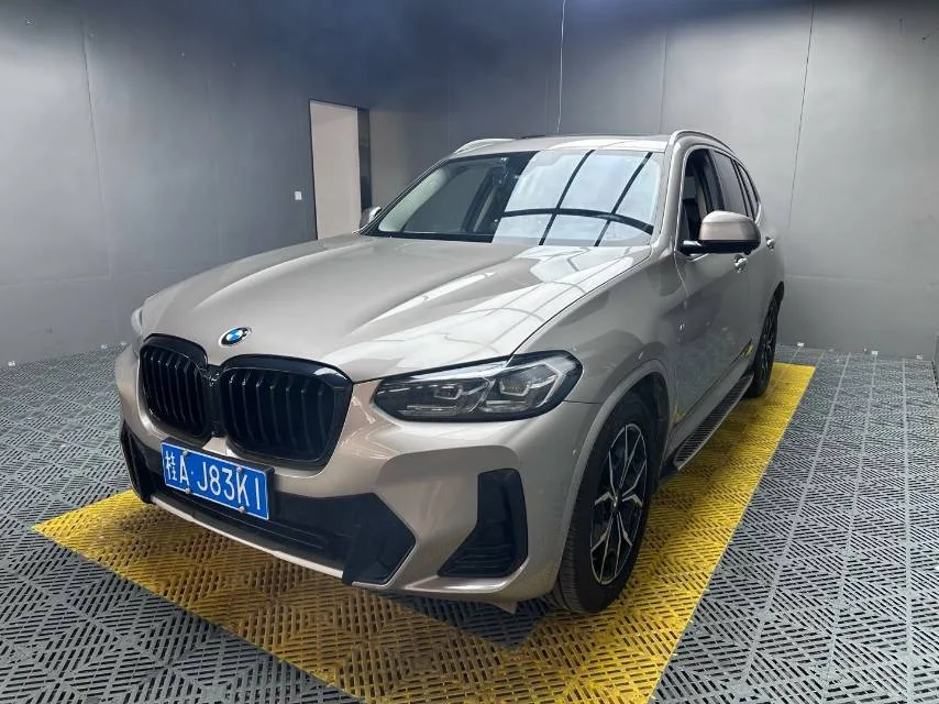 2022 BMW X3 xDrive25i M Sport Package