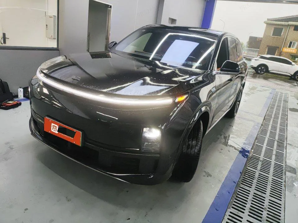 Li Auto L8 2023 Air