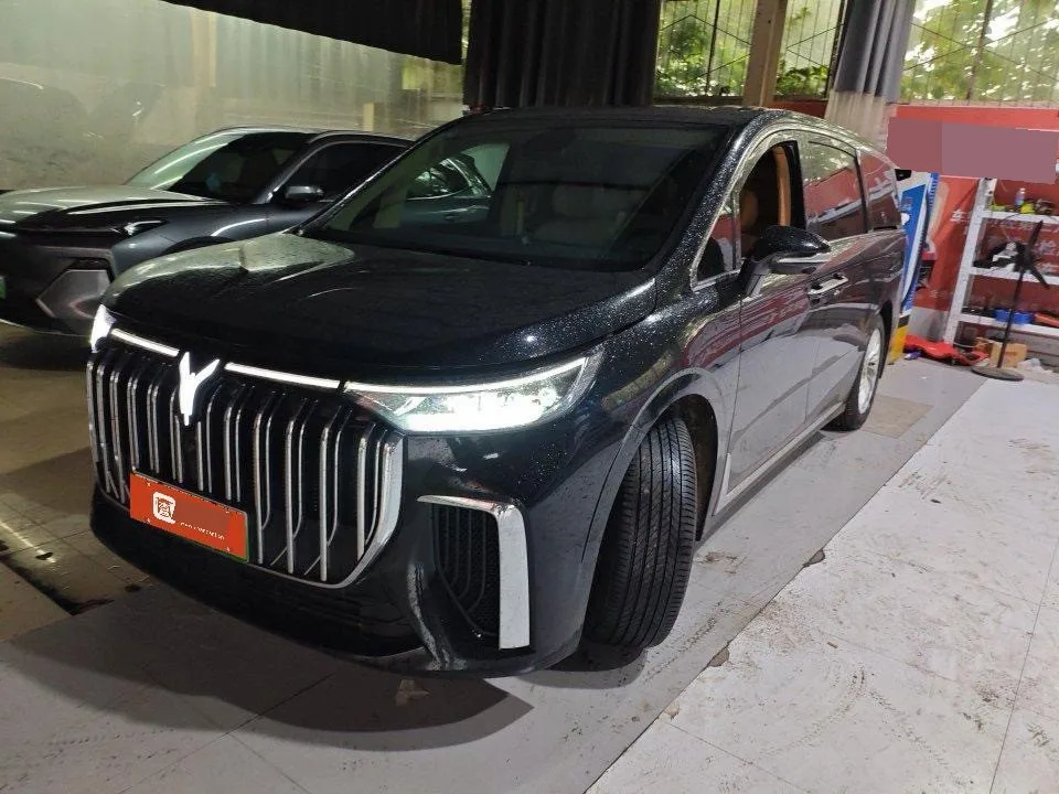 Dreamer 2024 PHEV Extended Range Premium Edition