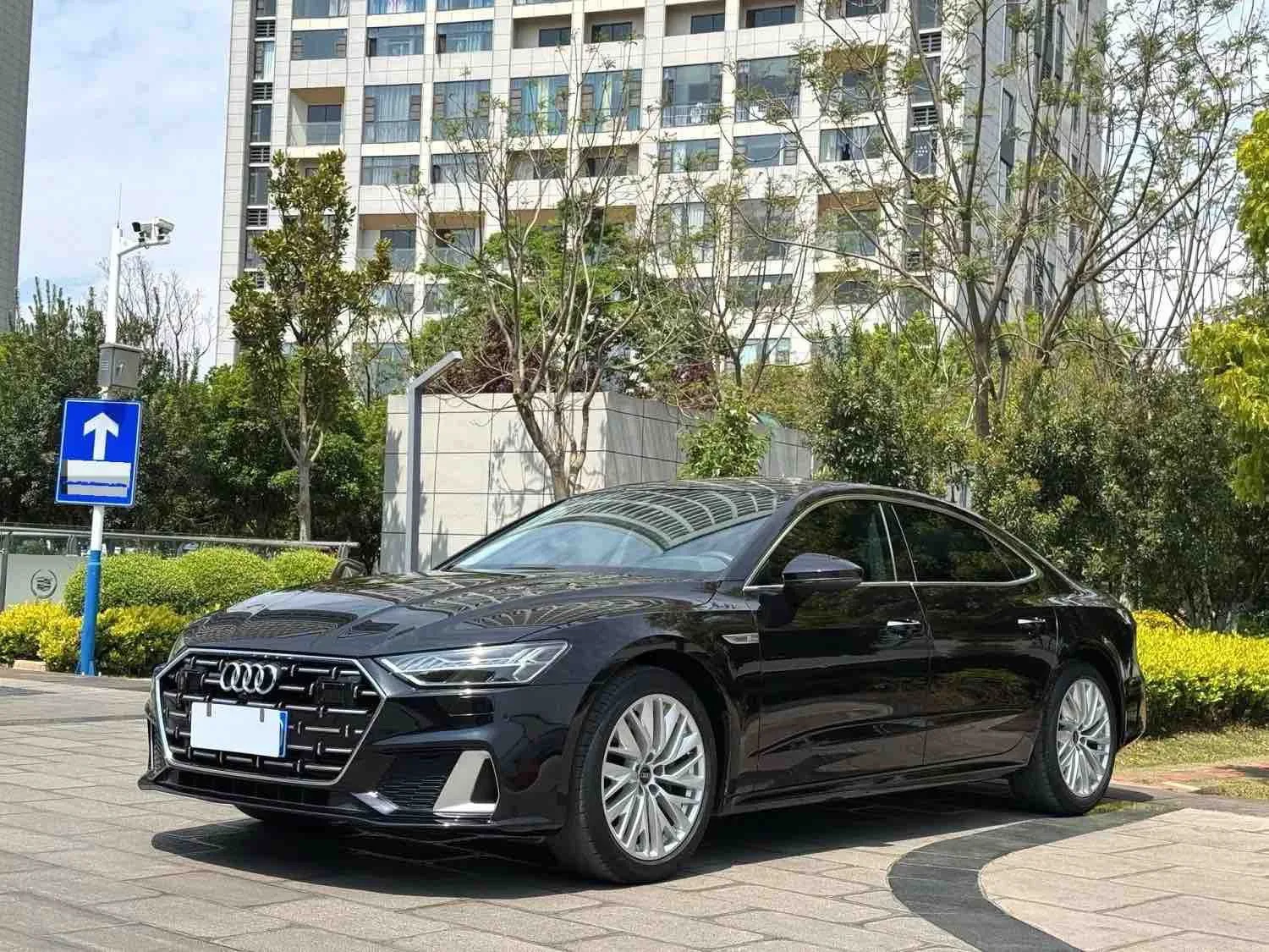 Audi A7L 2022 45 TFSI S-line Dream Youth Edition