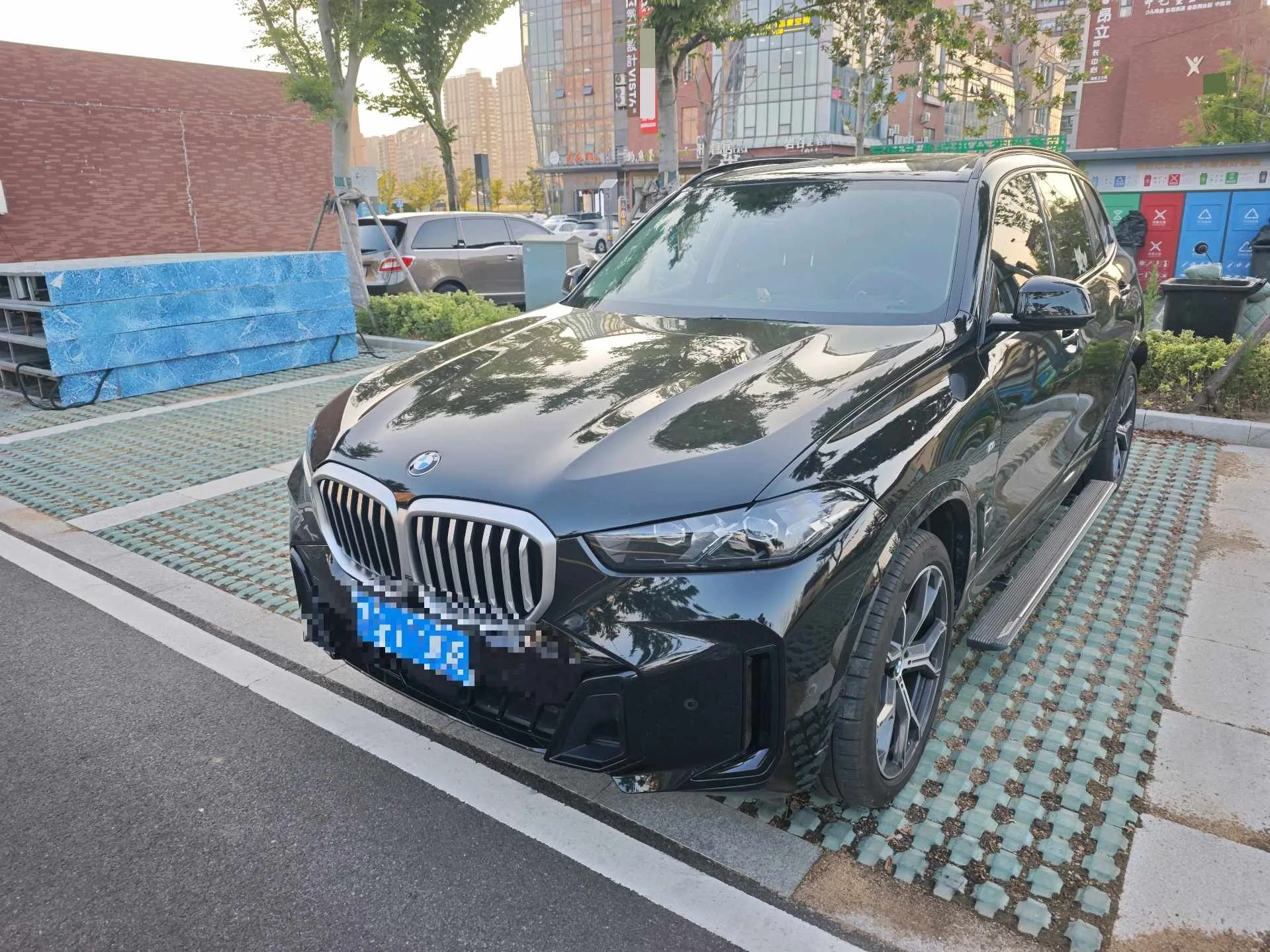 2023 BMW X5 xDrive30Li 48V 2.0T Luxury M Sport Shadow Edition Automatic