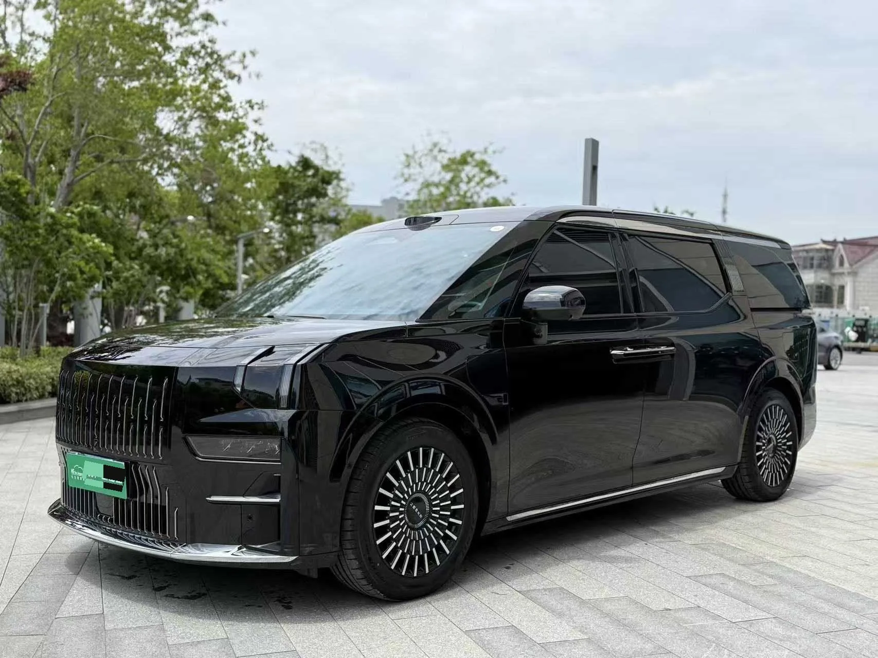 Extreme Krypton 009 2024 Model 7-Seat Aisle Edition 108kWh