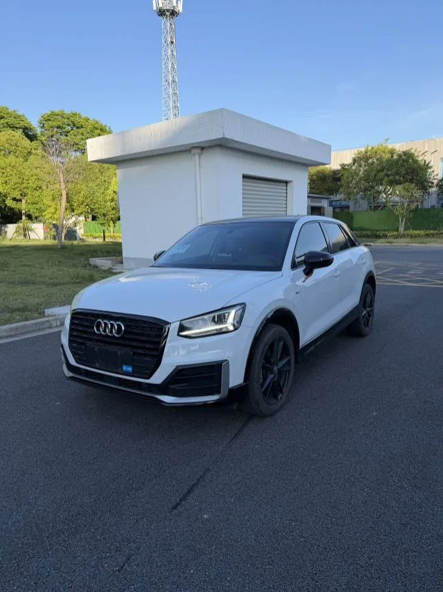 Audi Q2L 2020 35 TFSI Fashion Dynamic Edition