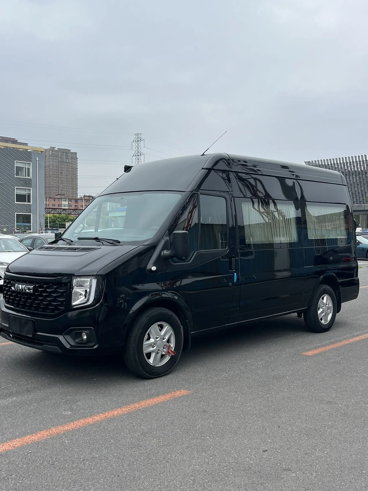 Jiangling Fushun 2023 Model Year 2.0T Automatic, Mid-Axle, Mid-High Roof, Commercial-Grade Multipurpose Passenger Vehicle, 7-Seater