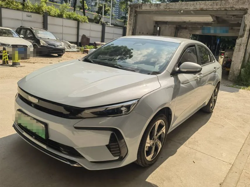 Geely Emgrand L HiP 2024 Dragon Edition 1.5TD-DHT Pro 100KM Excellent Model